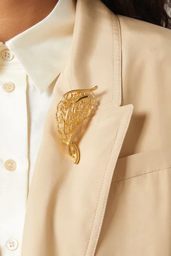 Statement Gold Brooch supplied by Yiwu Huanyu Trading Company